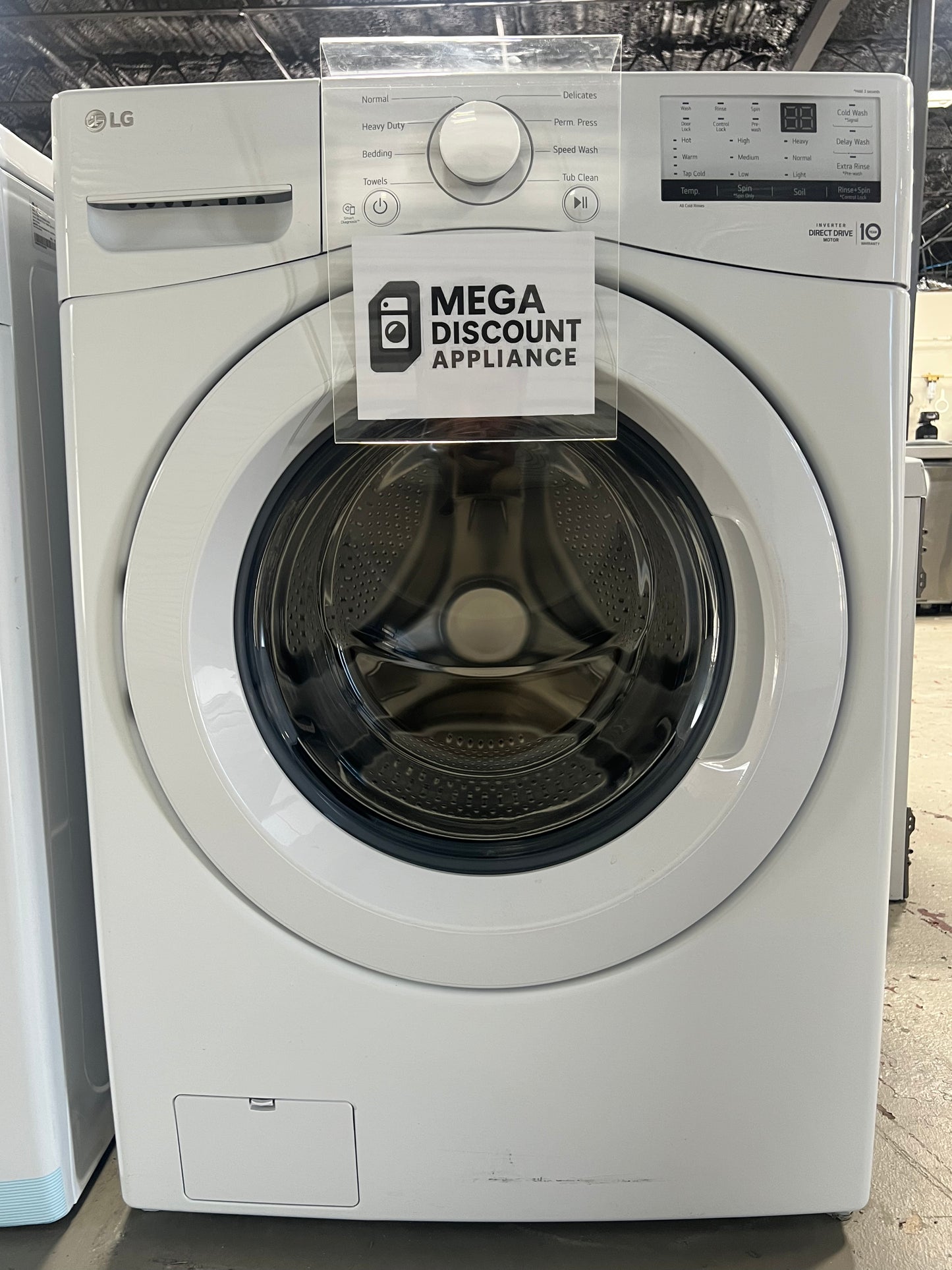 4.5 cu. ft. Ultra Large Front Load Washer WM3400CW #3