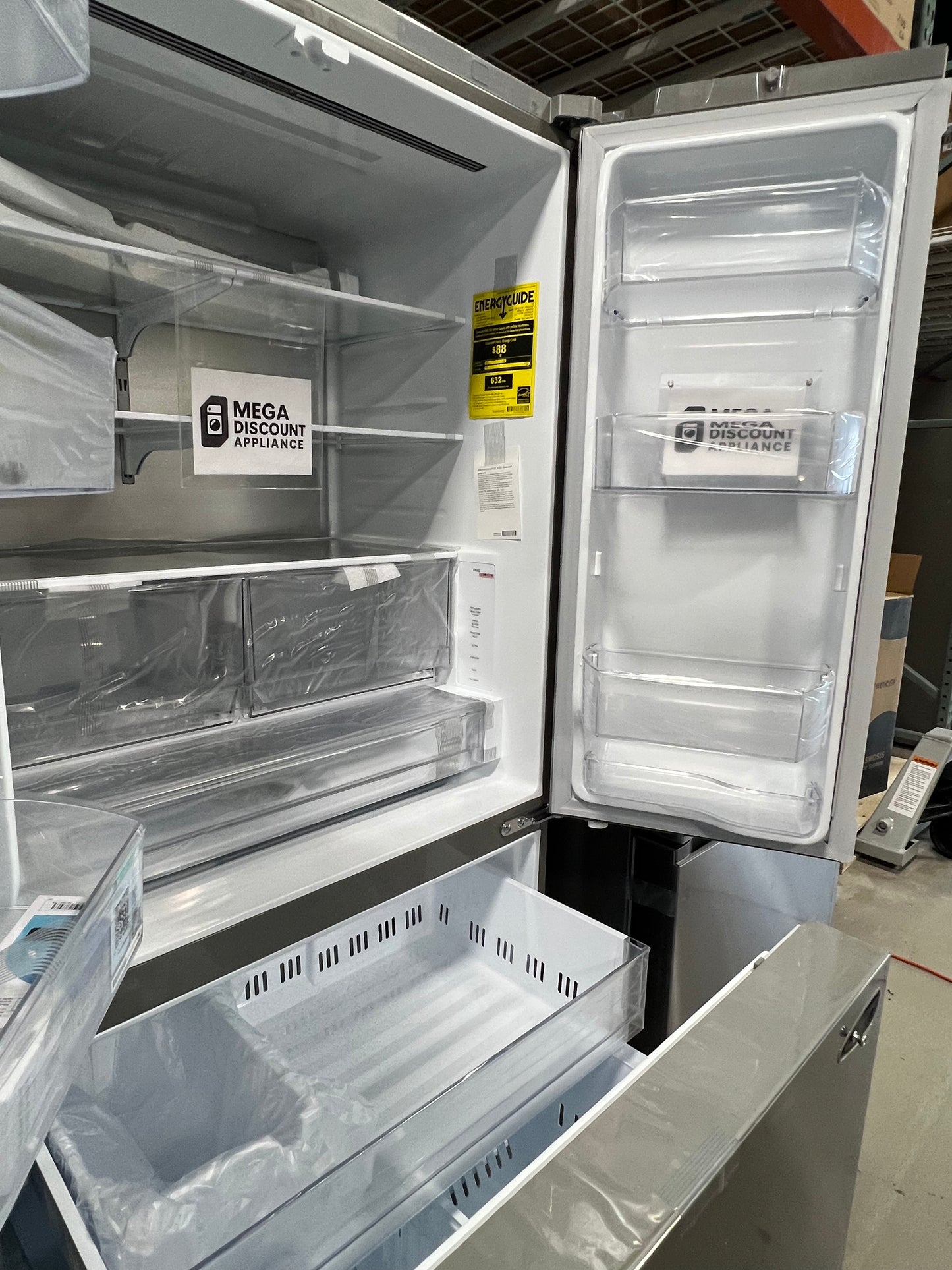 27 cu. ft. Smart Counter-Depth MAX™ French Door Refrigerator LRFLC2706S