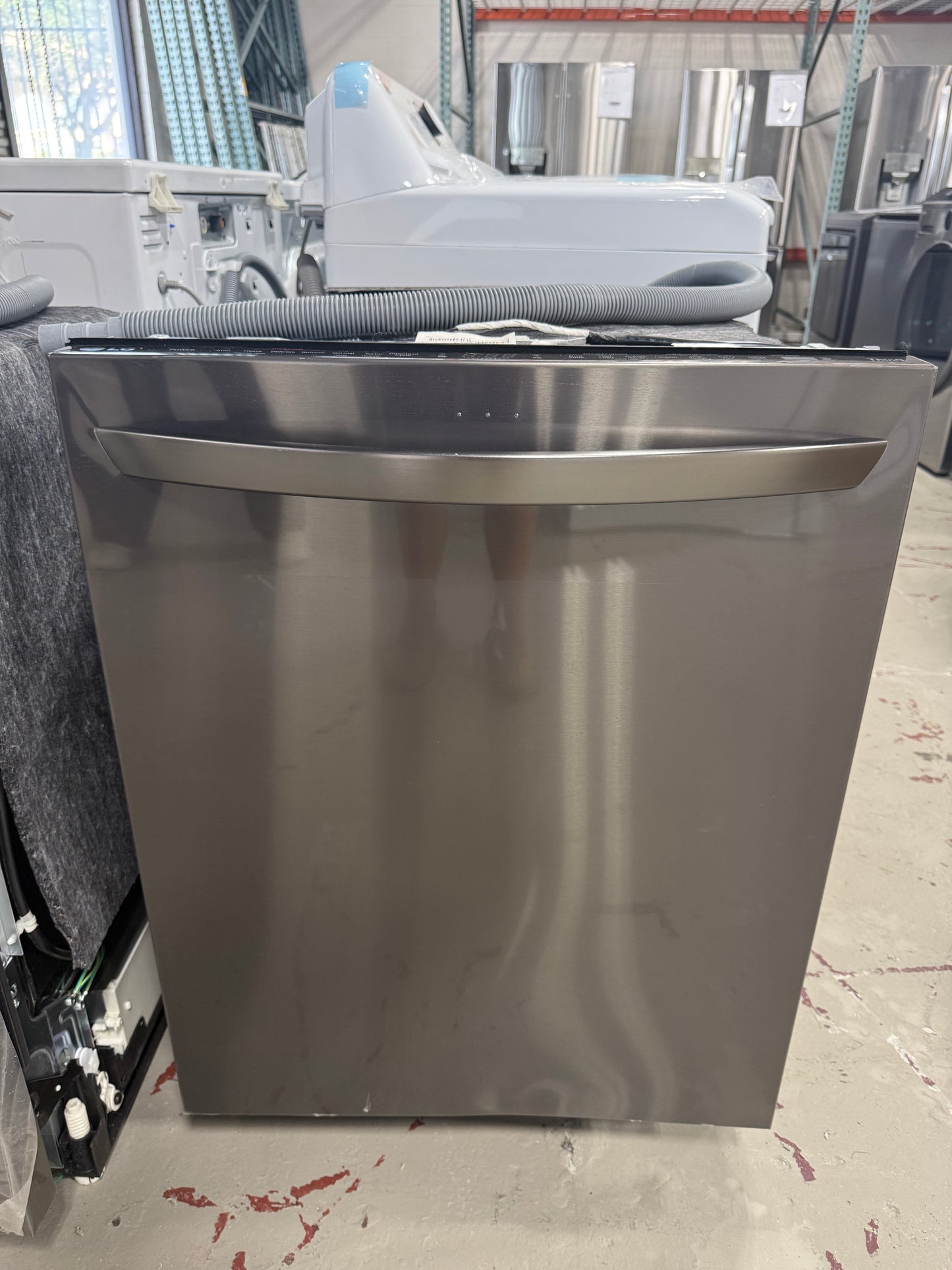 Top Control Smart Dishwasher with QuadWash™ LDTS5552D