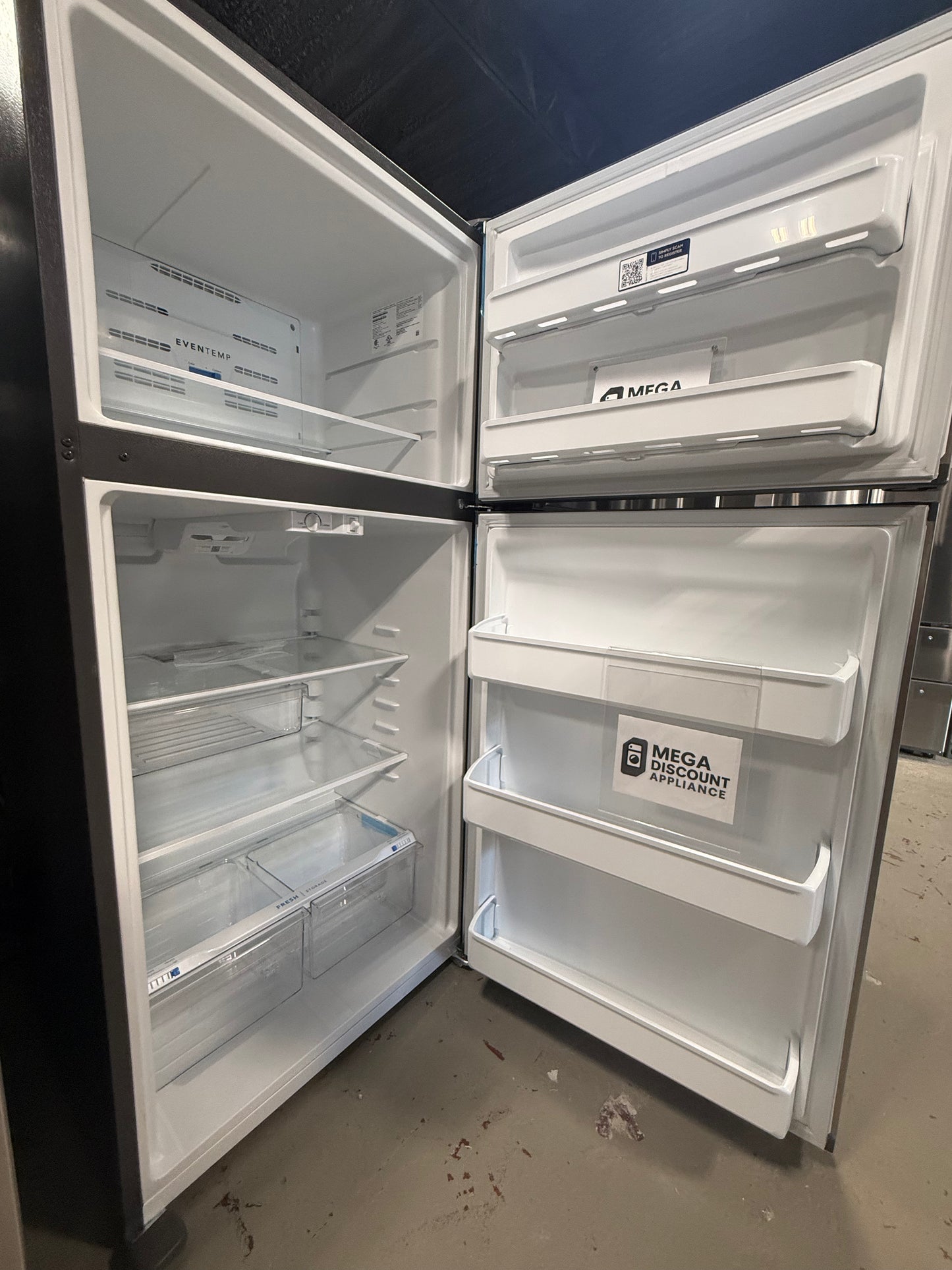 Frigidaire 18 Cu. Ft. Garage Ready Top Freezer Refrigerator FFTR1835VS