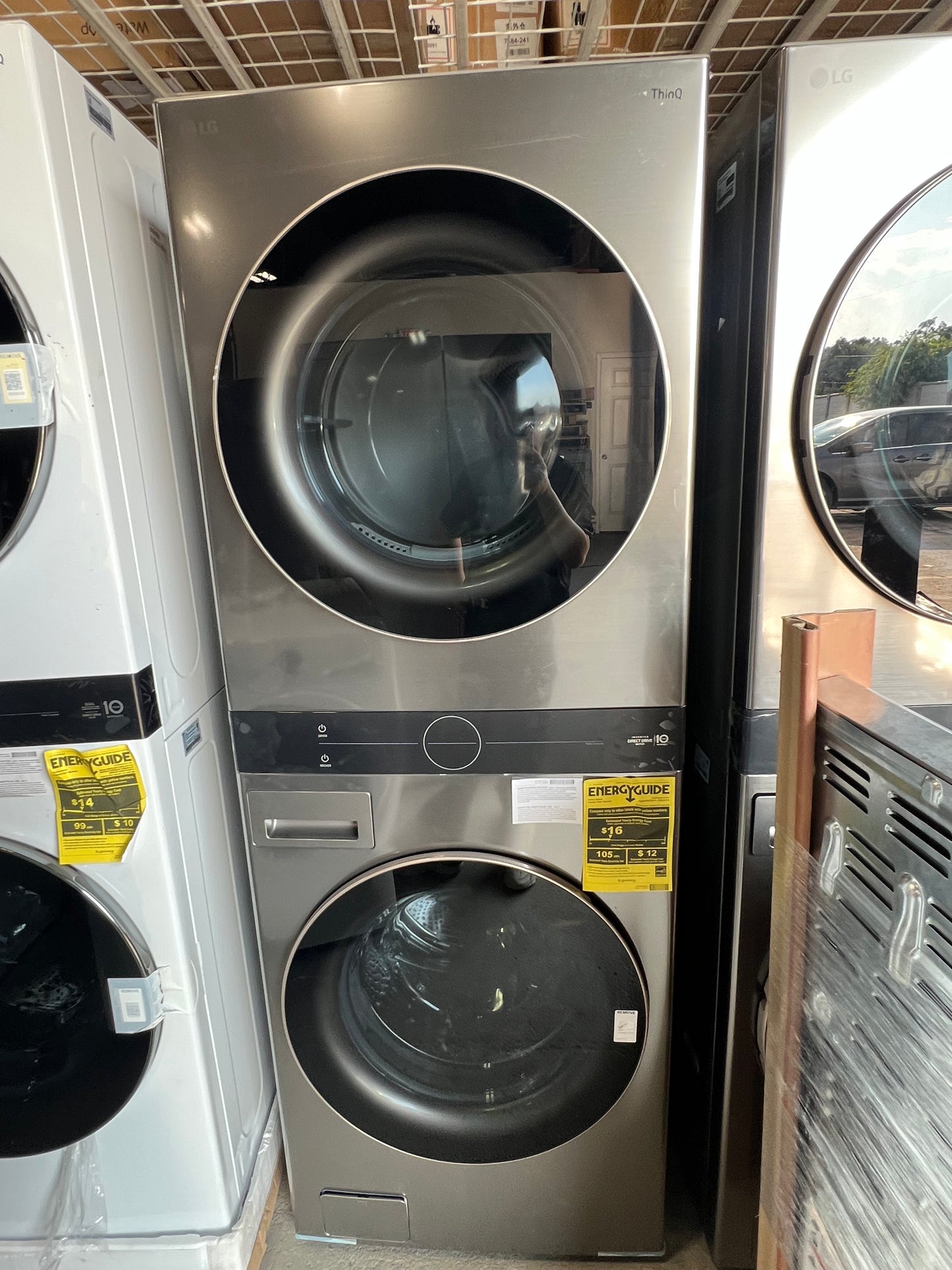 Single Unit Front Load LG WashTower™ with Center Control™ 4.5 cu. ft. Washer and 7.4 cu. ft. Gas Dryer WKG101HVA