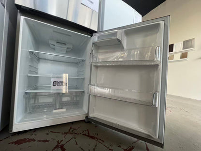 20 cu. ft. 30 Inch Wide Top Freezer Refrigerator - Stainless Steel LTCS20020S