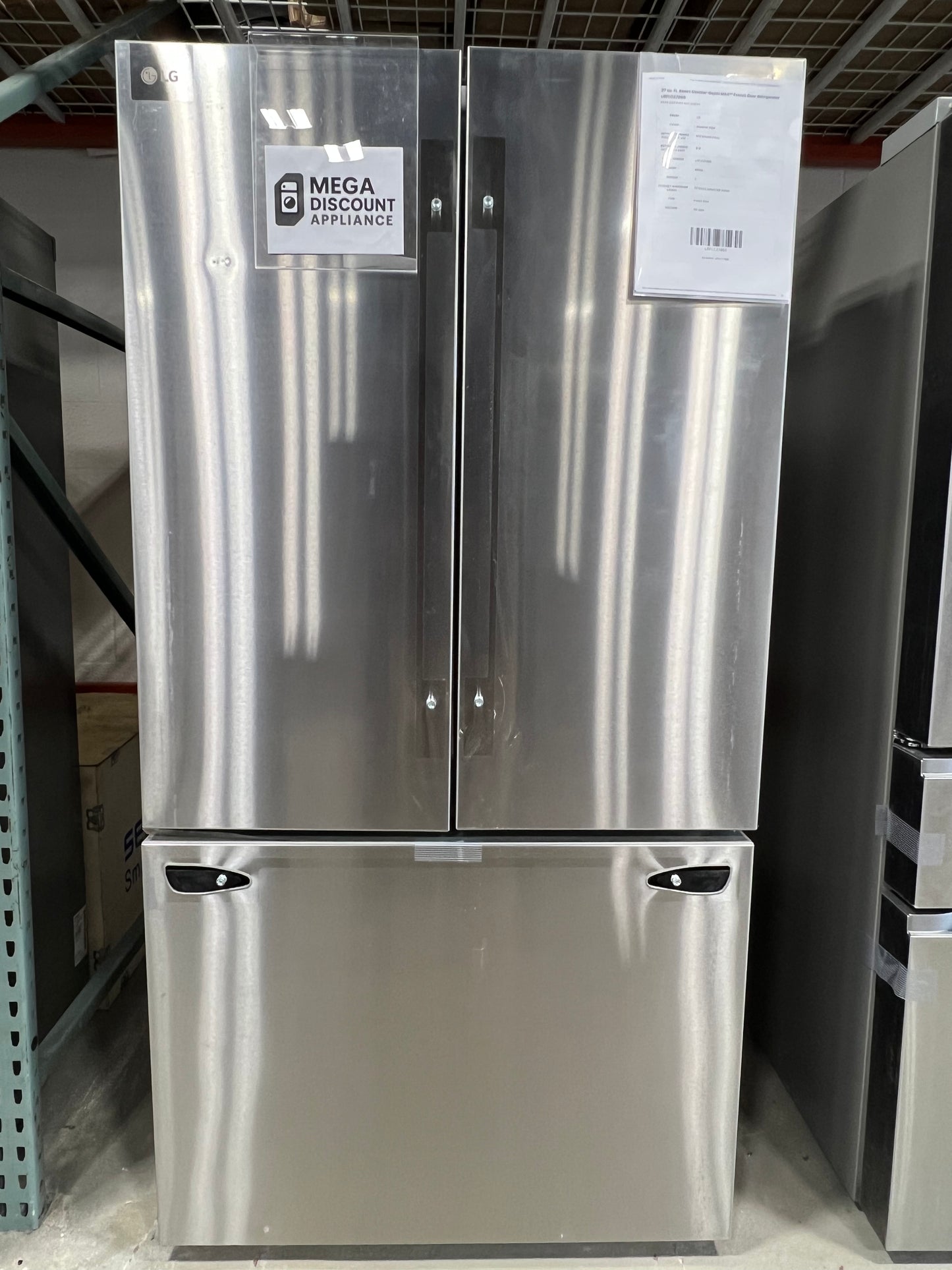27 cu. ft. Smart Counter-Depth MAX™ French Door Refrigerator LRFLC2706S