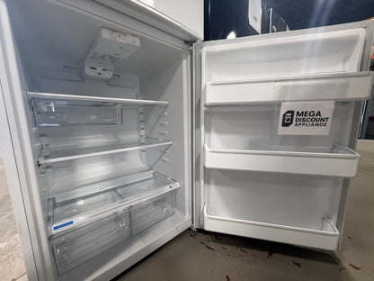 Frigidaire 18 Cu. Ft. Garage Ready Top Freezer Refrigerator FFTR1835VW